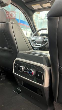 Ford Expedition